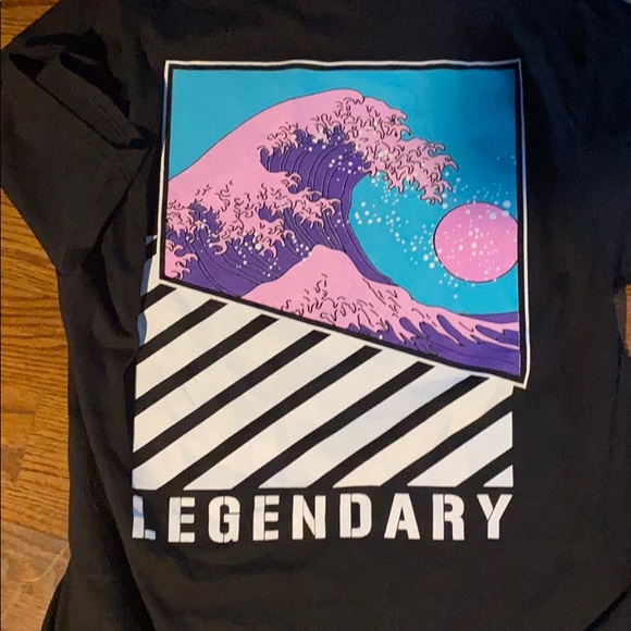 Modern black style shirt - Picture 2 of 2